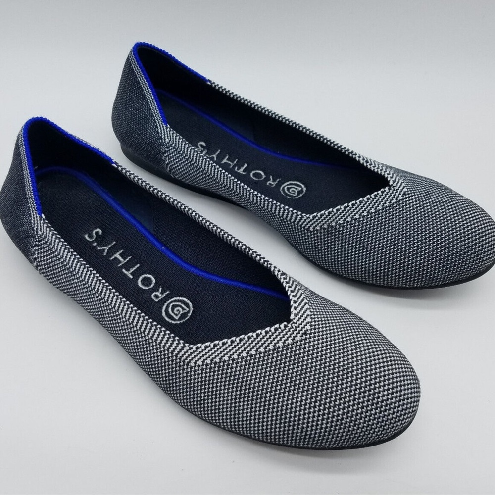 Woman shoes
